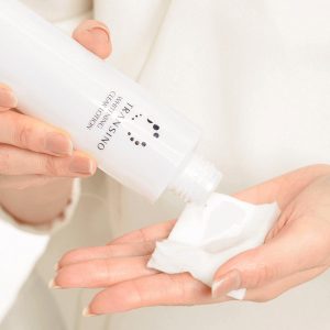 Nước Hoa Hồng Transino Whitening Clear Lotion 175ml ảnh 1 Nước Hoa Hồng Transino Whitening Clear Lotion 150ml Nhật Bản